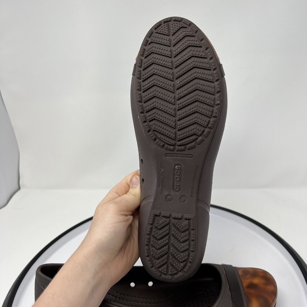 CROCS Brown Tortoise Shell Cap Toe Flats Slip On Shoes 15507 Women's Size 9 - Picture 7 of 7